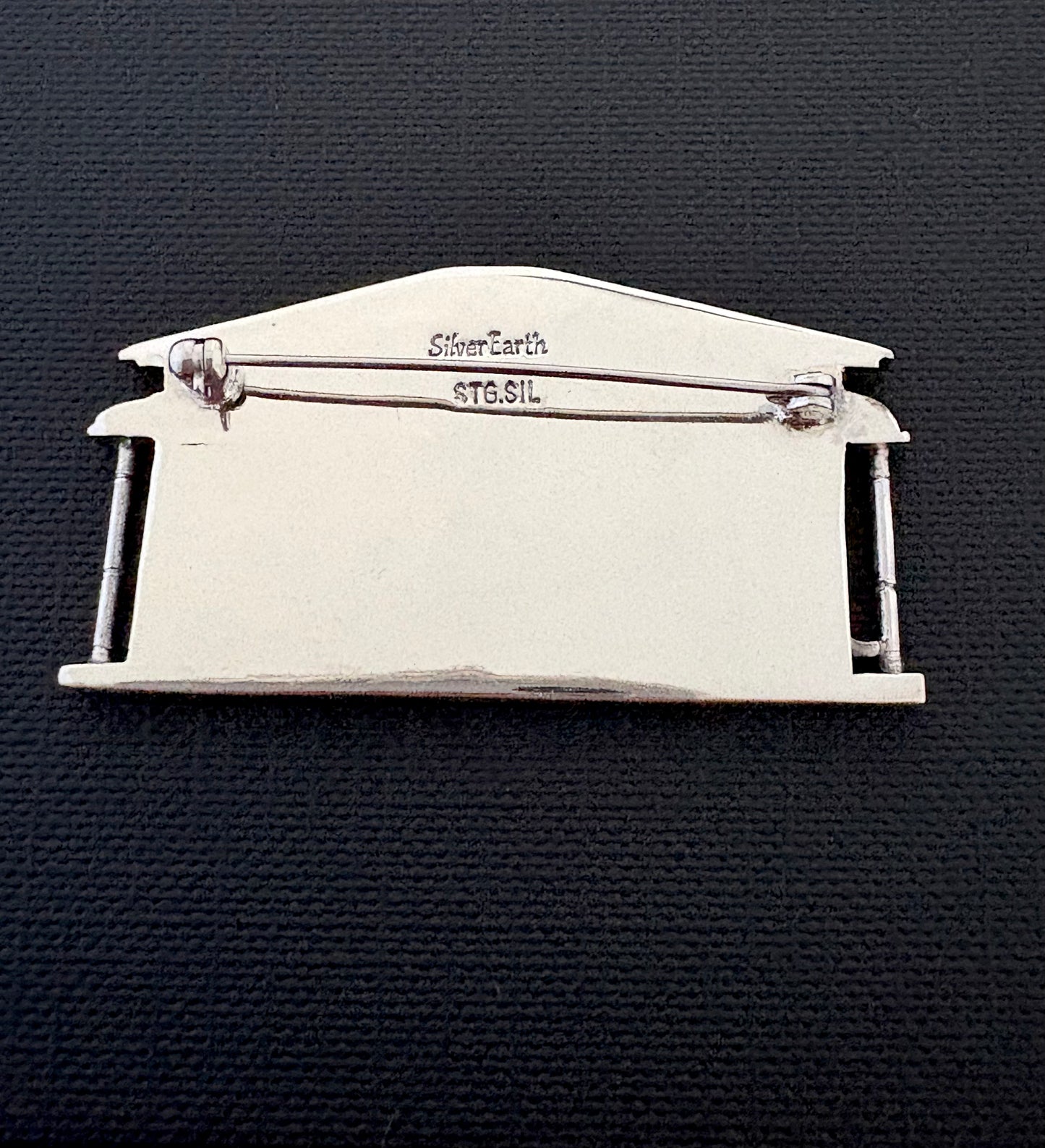 Outback Cottage Brooch