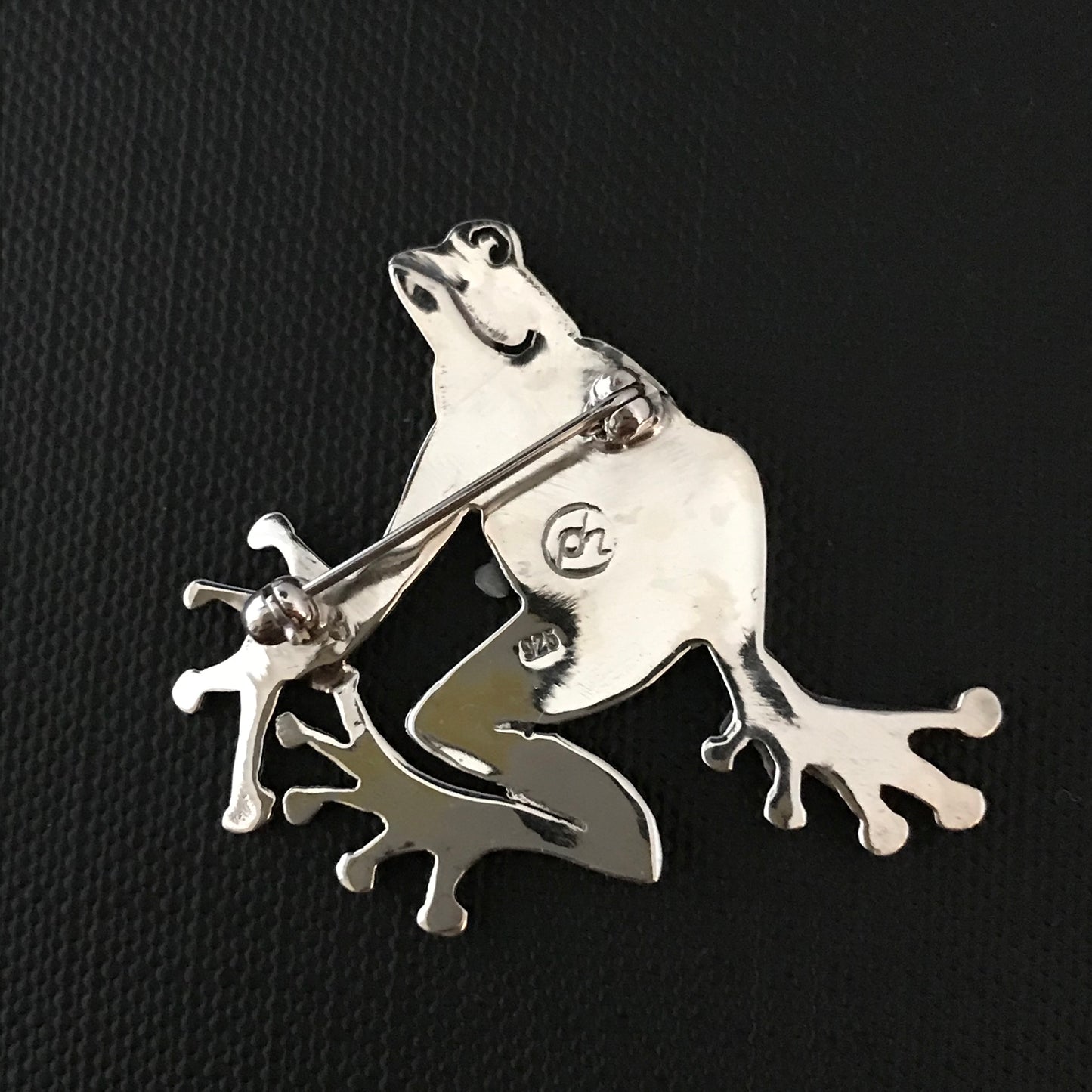 Frog Brooch-Pat Hagan design -sterling silver