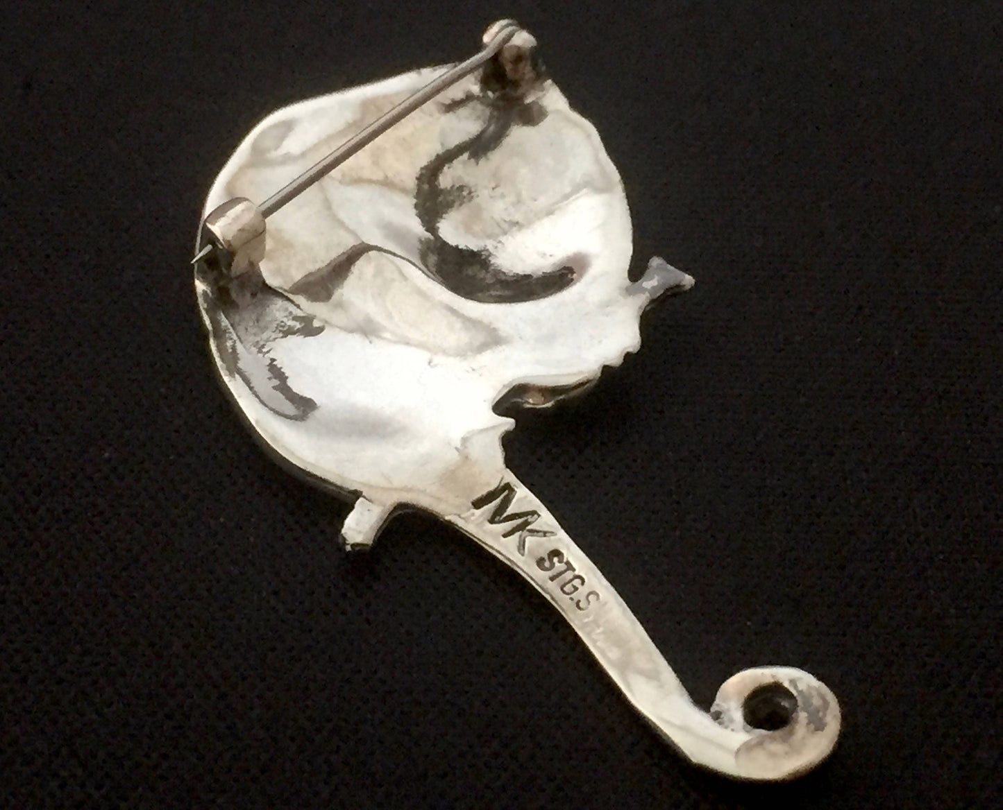 Possum Brooch - sterling silver 45mm