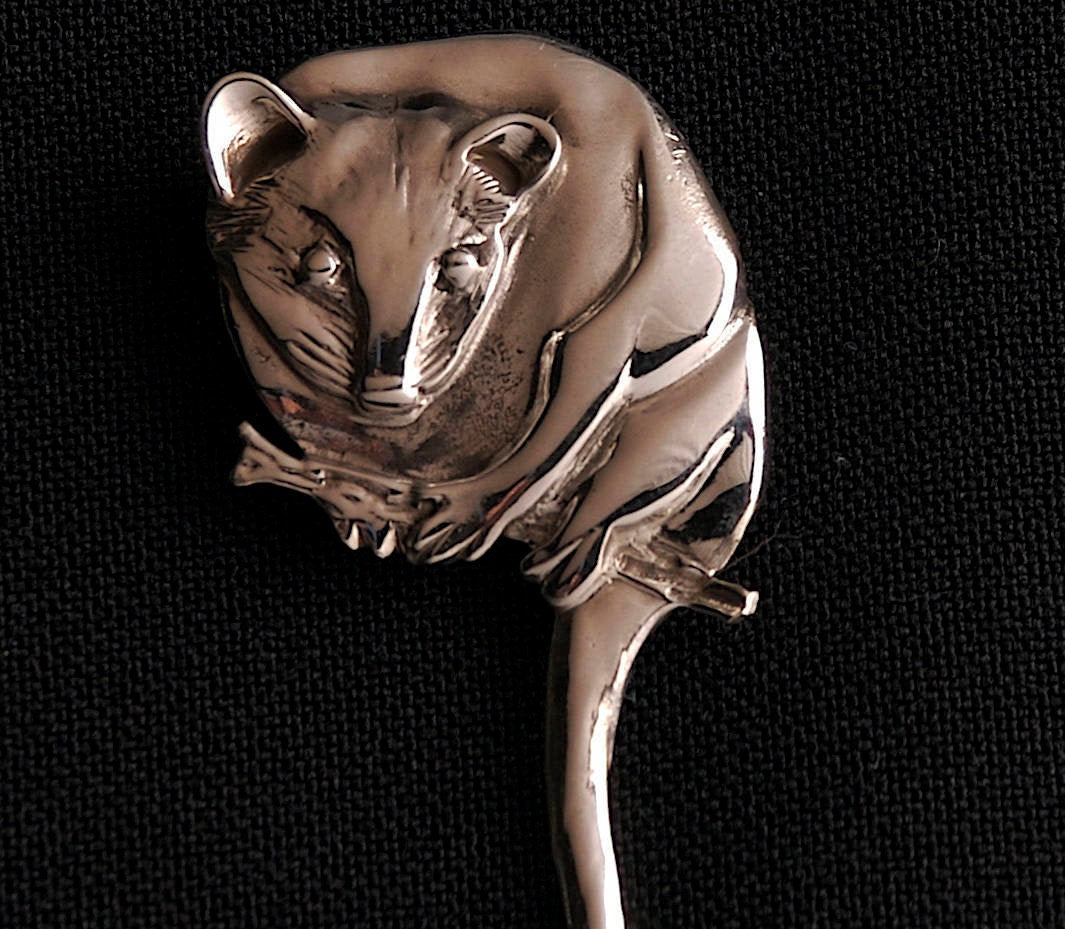 Possum Brooch - sterling silver 45mm