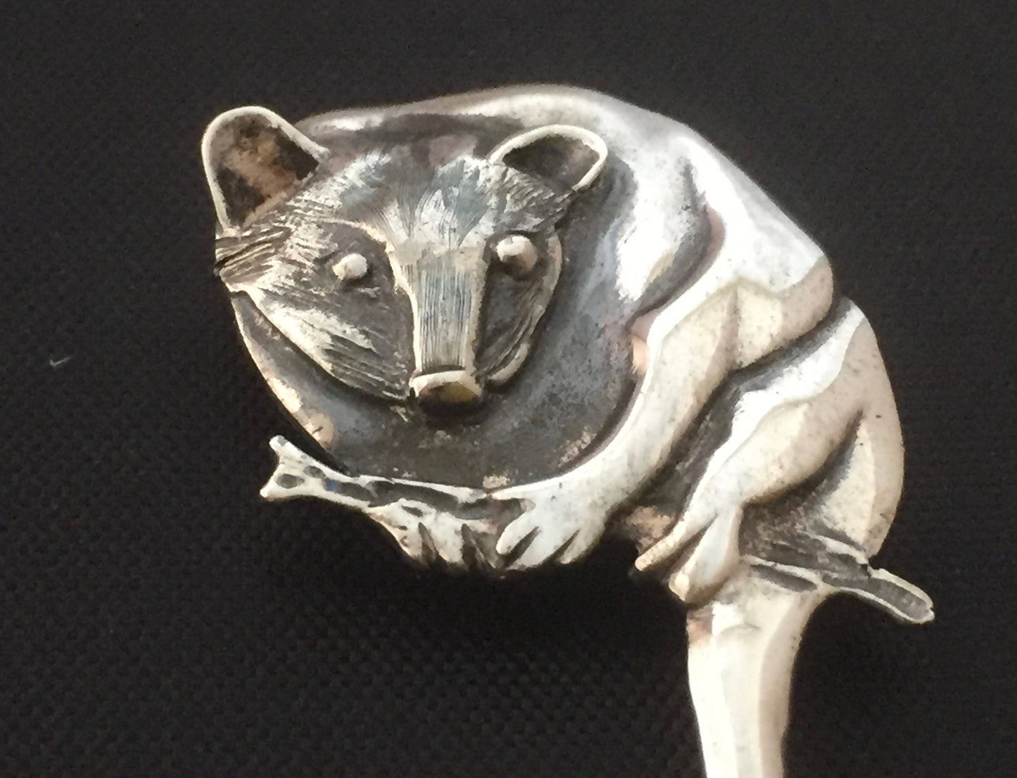 Possum Brooch - sterling silver 45mm