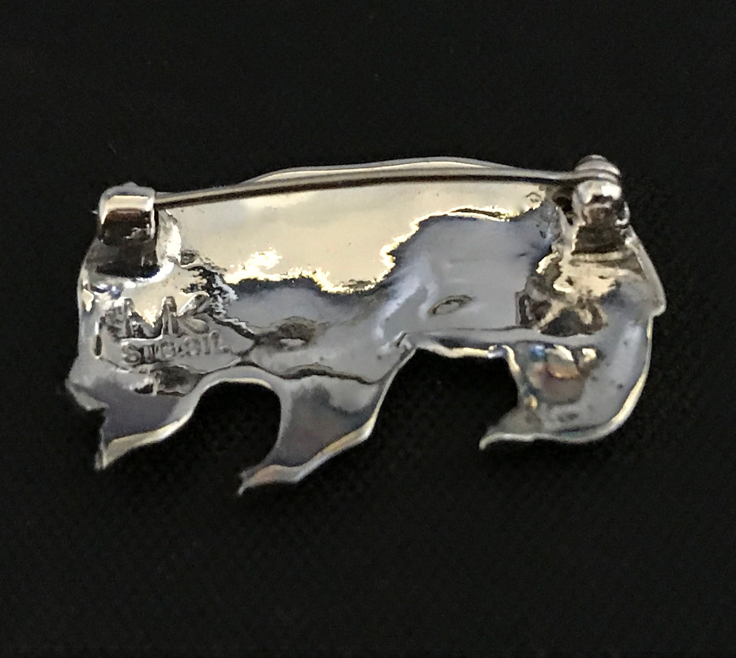 Wombat Brooch- solid sterling silver, Australian souvenir Aussie gift