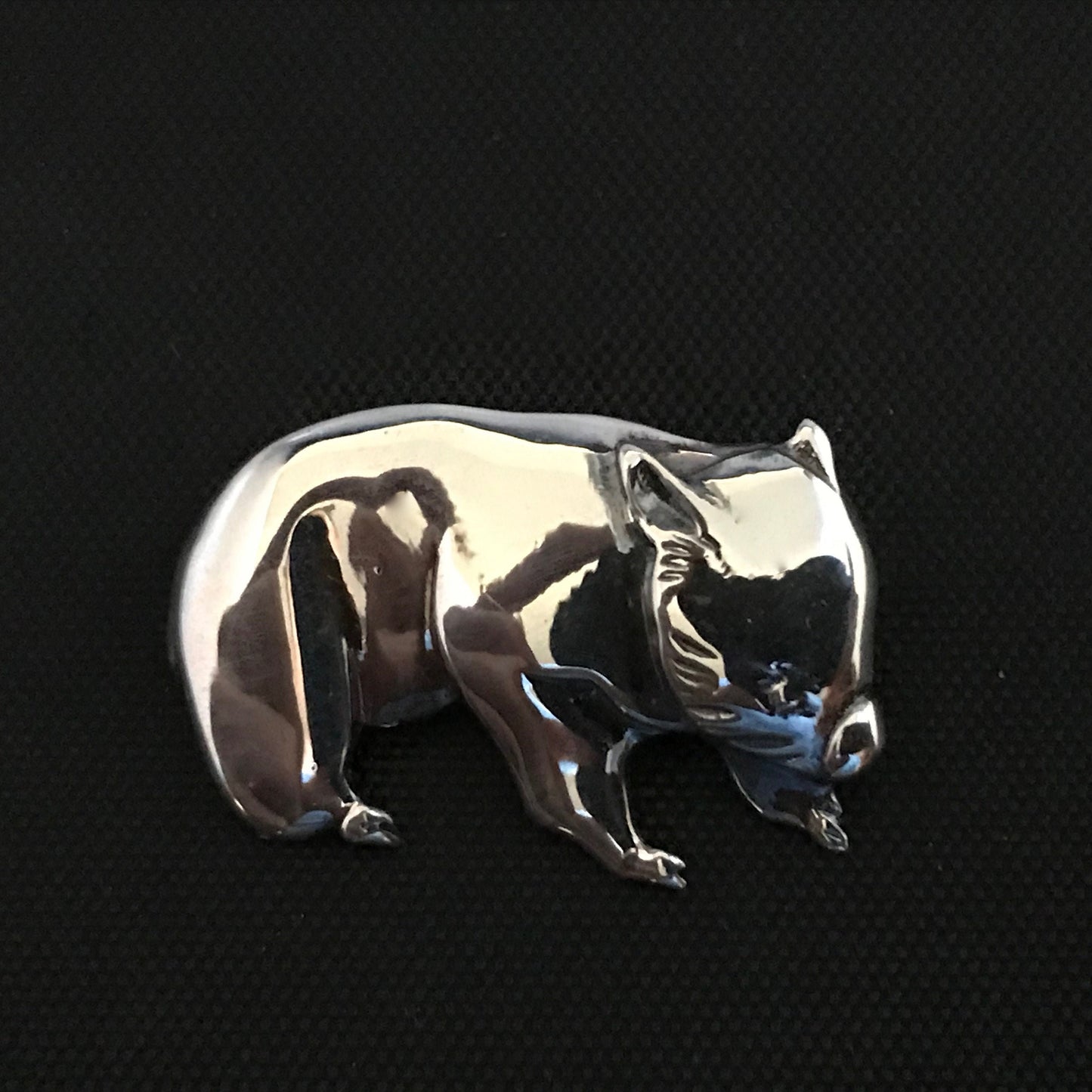 Wombat Brooch- solid sterling silver, Australian souvenir Aussie gift