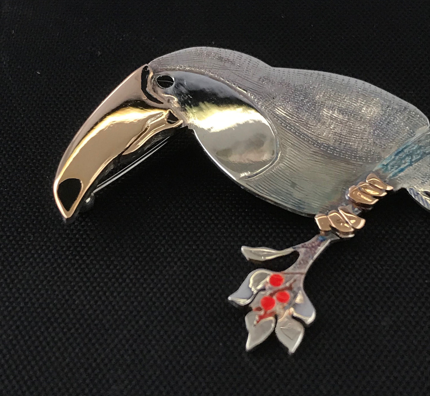 Toucan Play at That - brooch- Sterling silver 9ct gold enamel