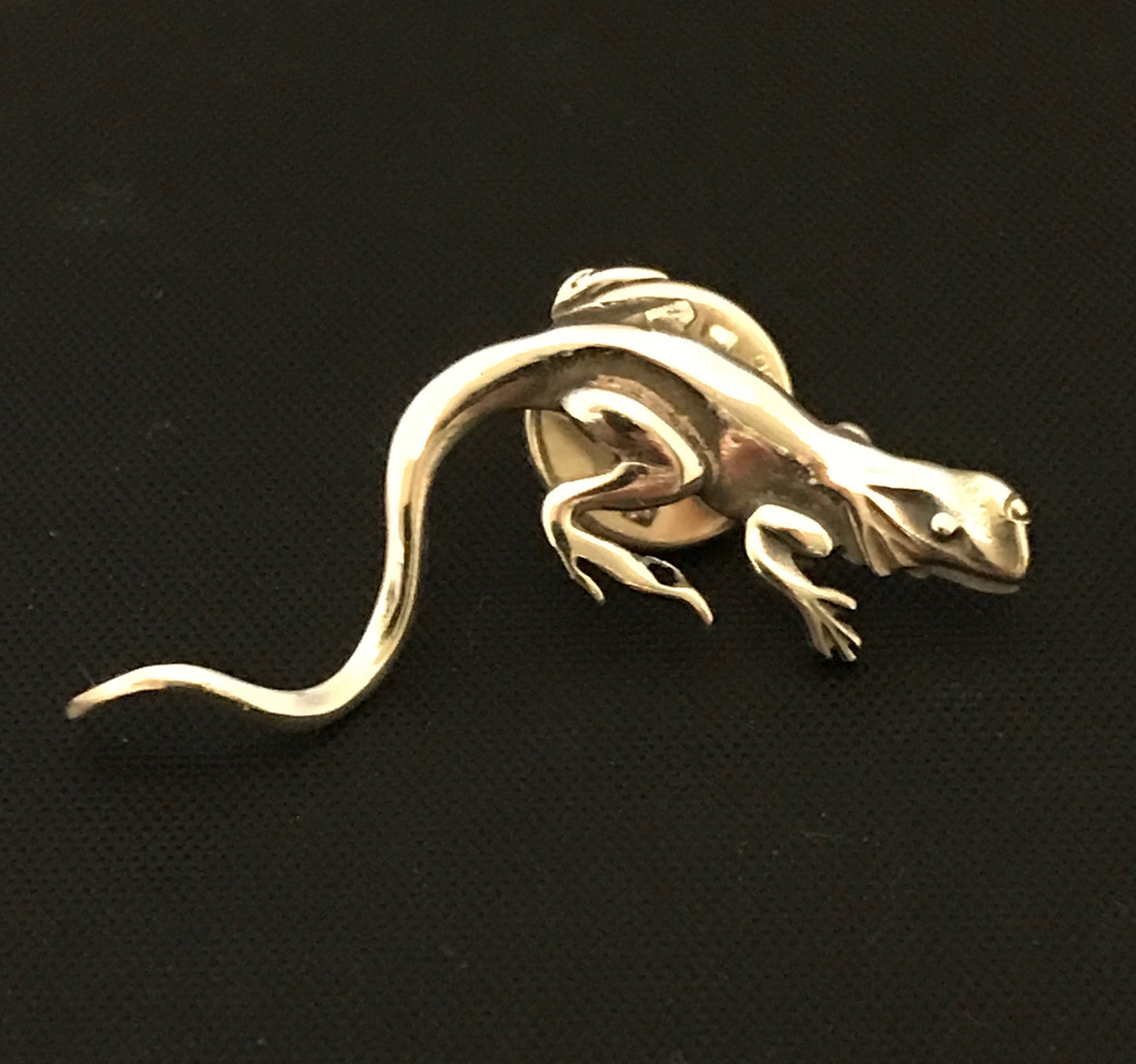 Lizard Lapel Pin- sterling silver(solid) Aussie Souvenir, Australian Gift