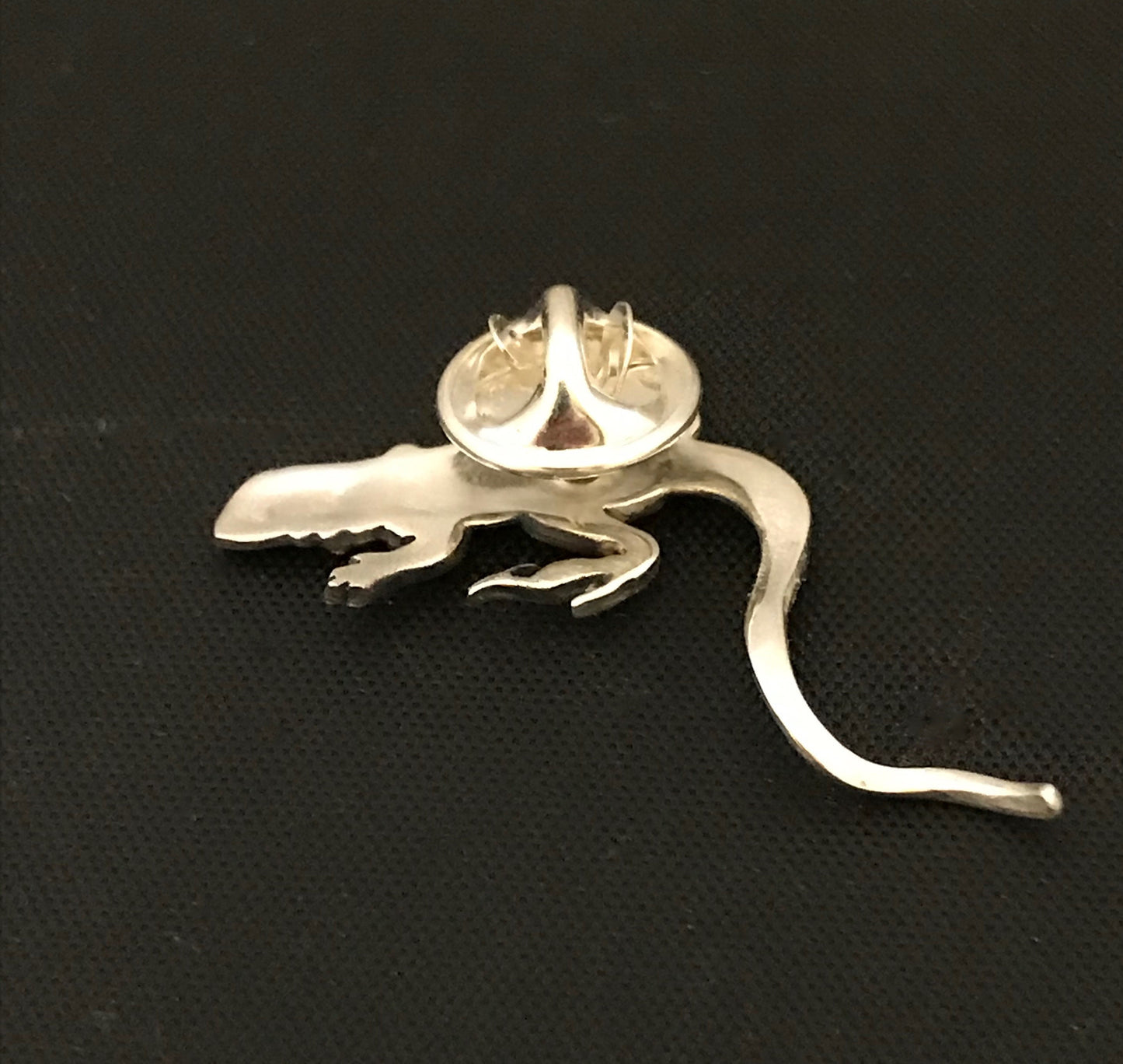 Lizard Lapel Pin- sterling silver(solid) Aussie Souvenir, Australian Gift