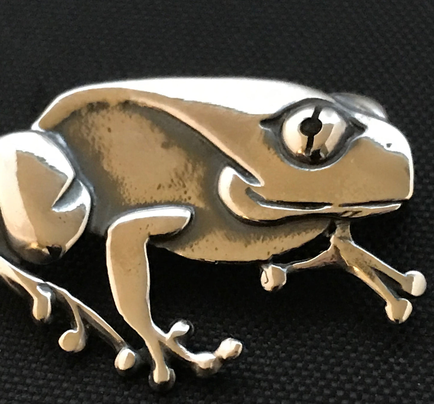 Frog Brooch sterling silver