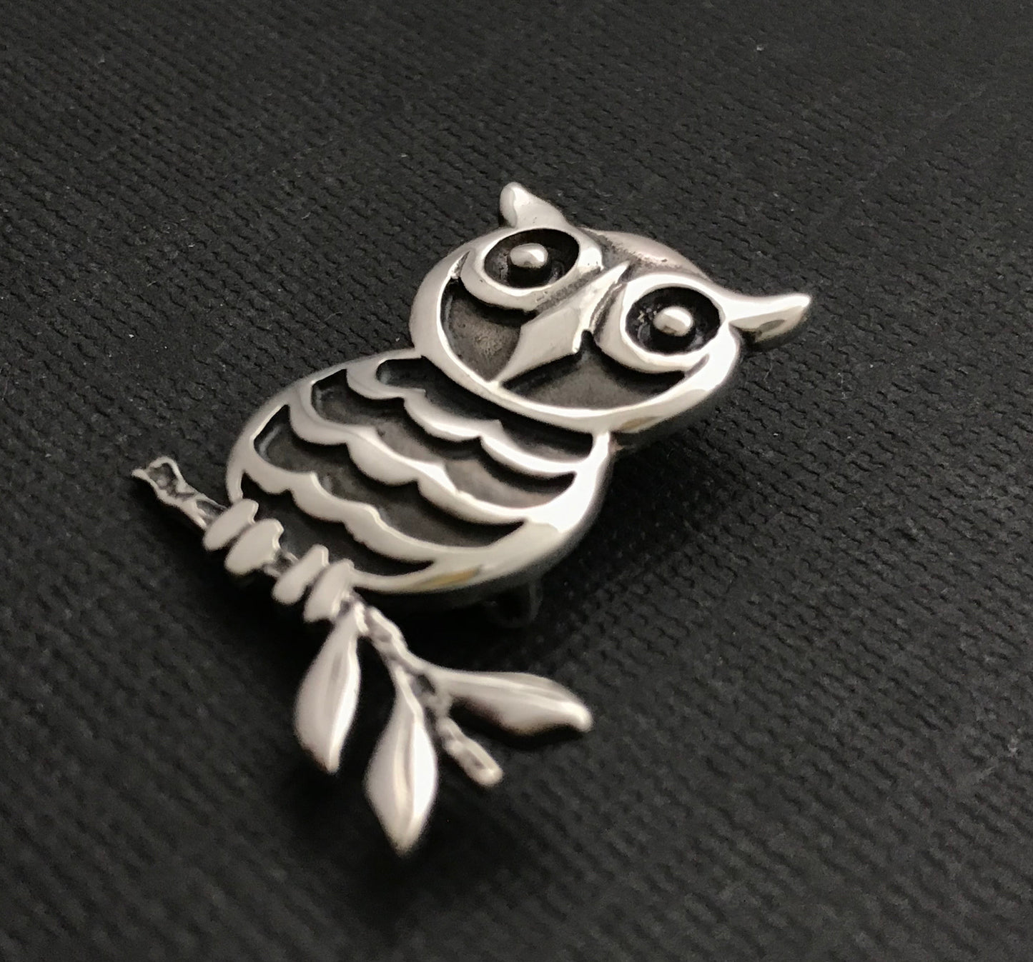 Owl Brooch- sterling Silver