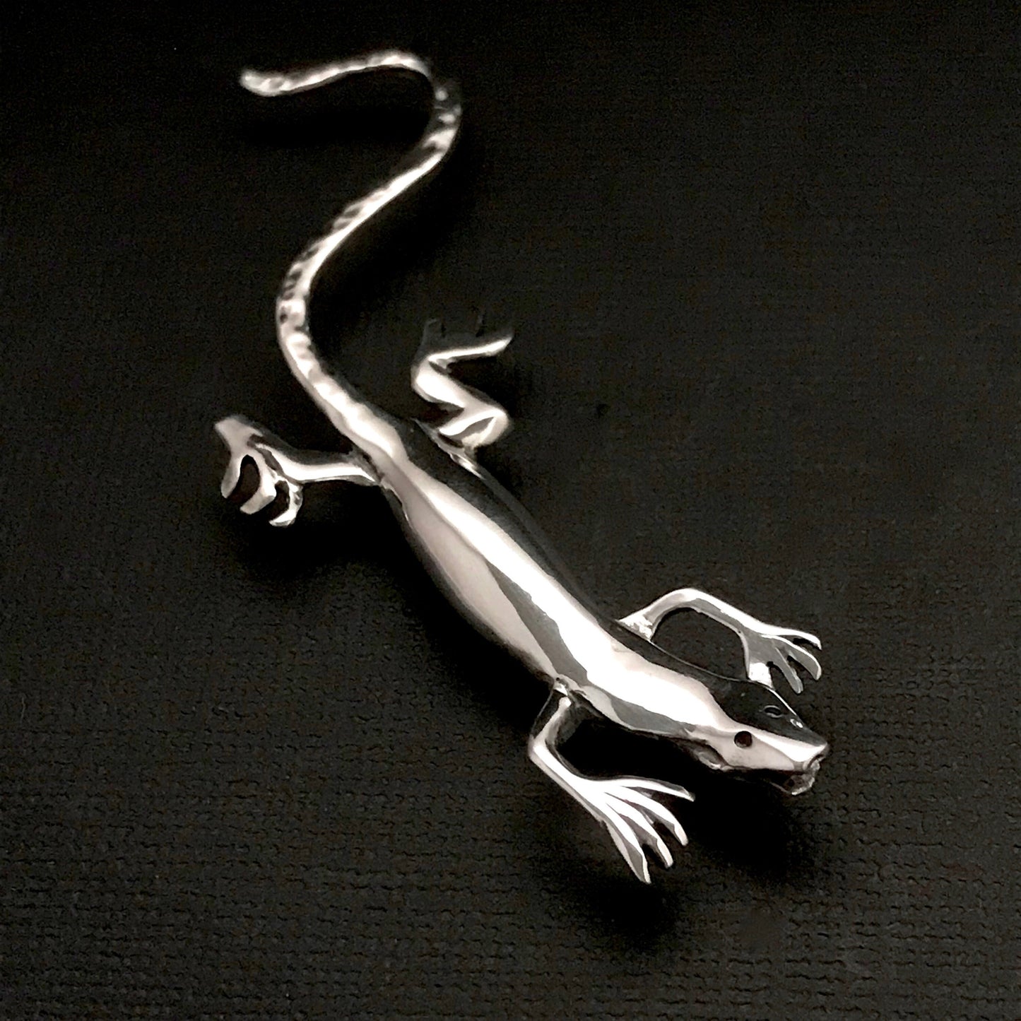 Lizard Brooch - solid Sterling Silver