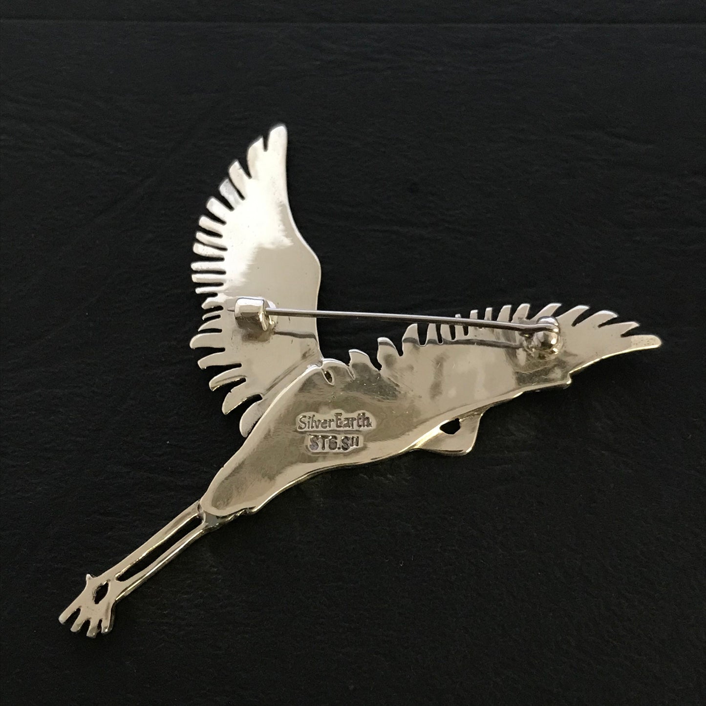 Egret in Flight- brooch- Sterling silver