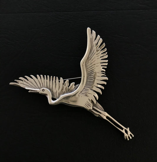 Egret in Flight- brooch- Sterling silver