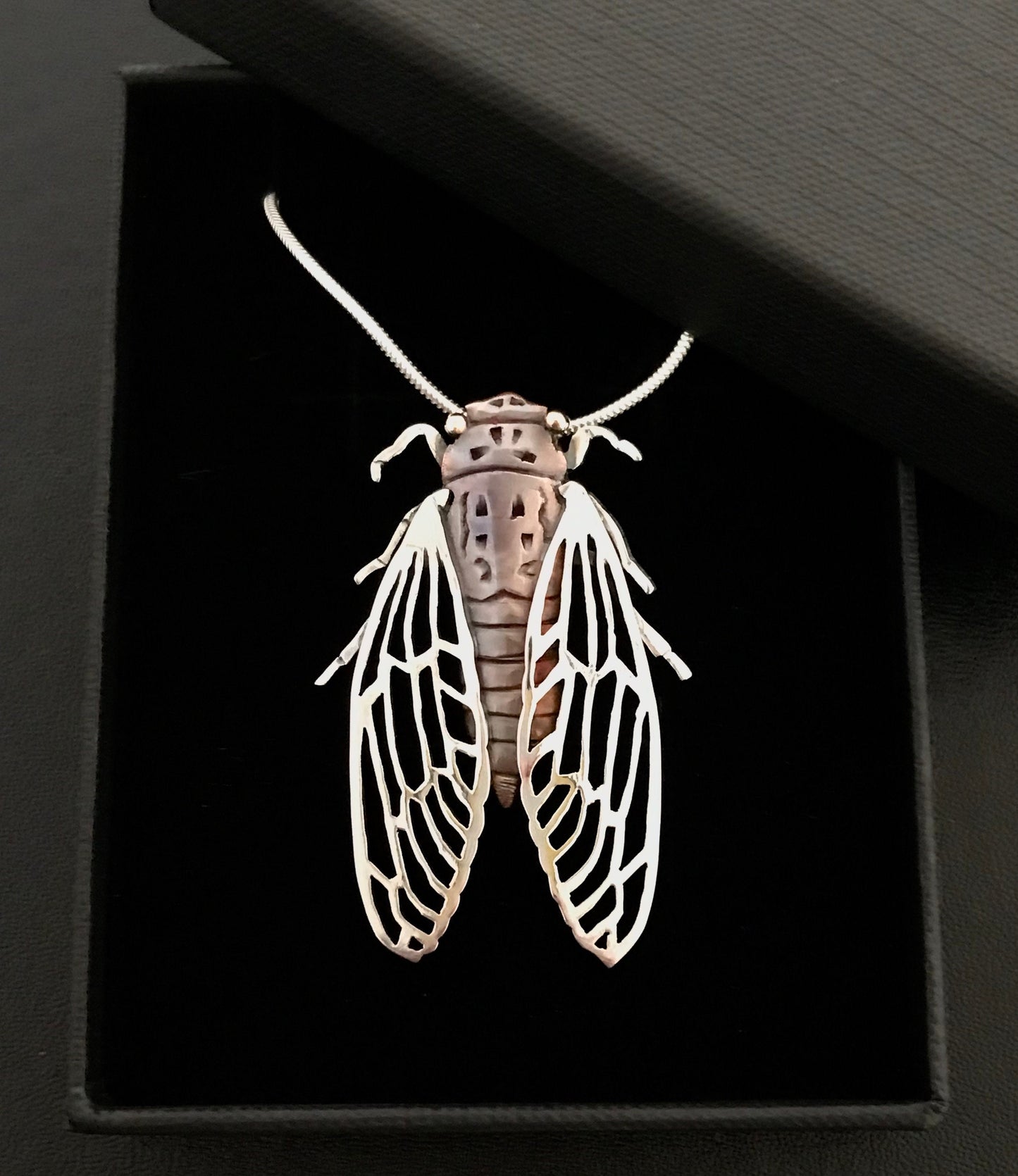 Cicada Pendant - Large 45mm