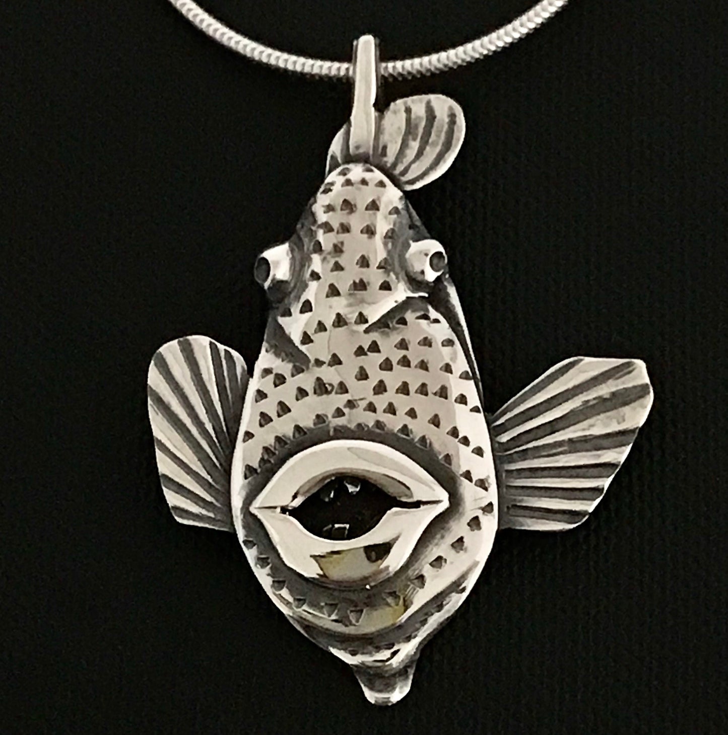 Trigger Fish Pendant- silver 38mm