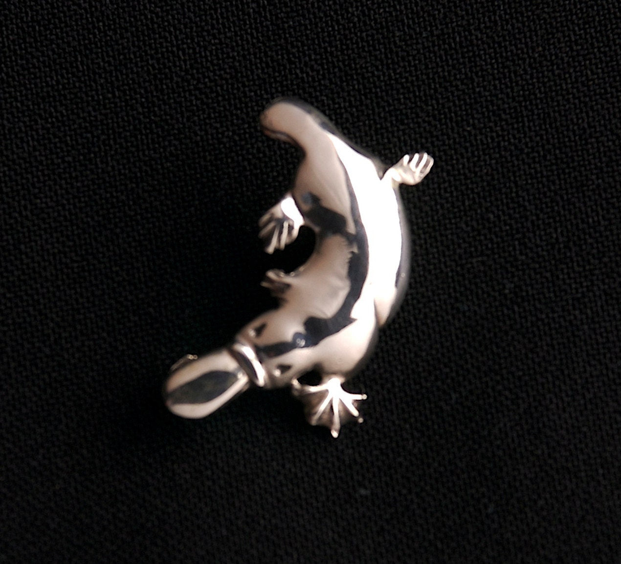 Platypus Brooch - solid sterling silver, Australian gift , Aussie souvenir, Australian jewellery